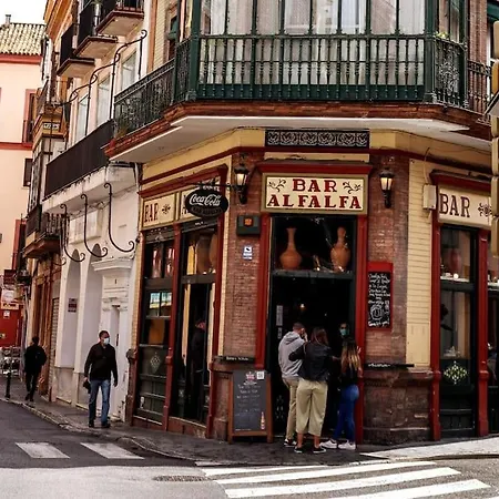 Plaza De La Alfalfa * Sevilla